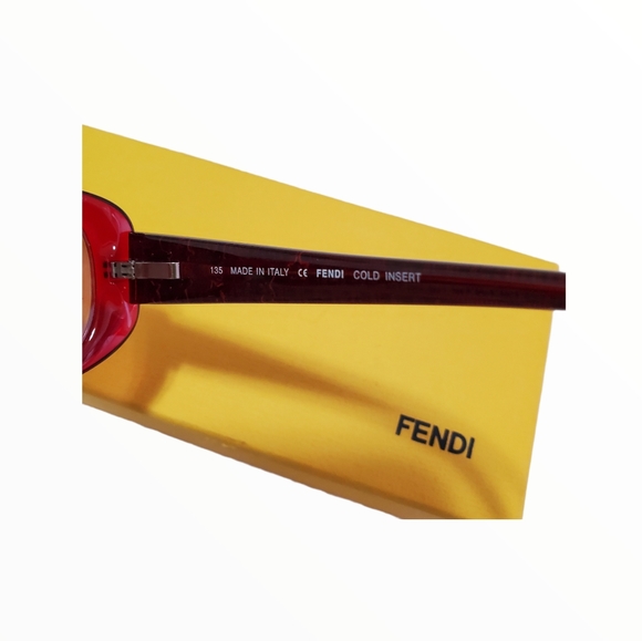 FENDI Sunglasses - Picture 9 of 11